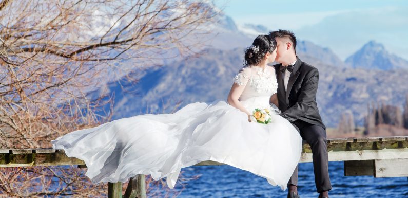WEDDING CARS/LIMOUSINE